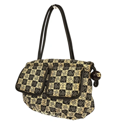 Pre-owned Chanel Camellia Beige Canvas Shoulder Bag ()