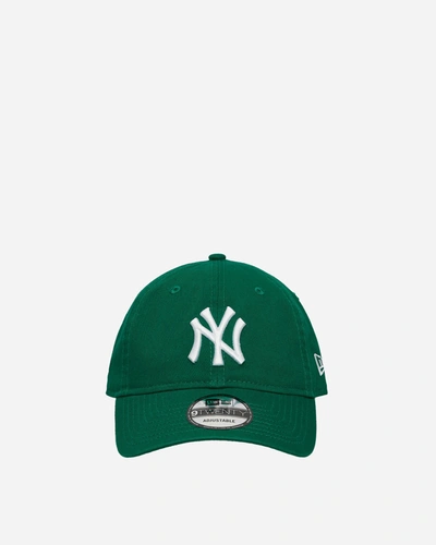 New Era New York Yankees Mlb Core Classic 9twenty Adjustable Cap In Green