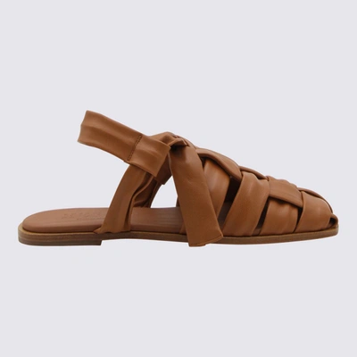 Hereu Bena Woven Bow Flat Sandals In Hazel