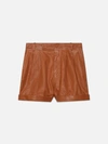 FRAME PLEATED WIDE CUFF LEATHER SHORTS LIGHT WHISKEY