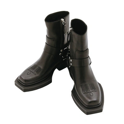 Vtmnts Neo Western Harness Ankle Boots In Matte Black