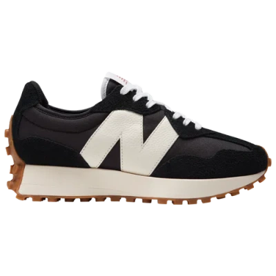 New Balance 327 In Black/white
