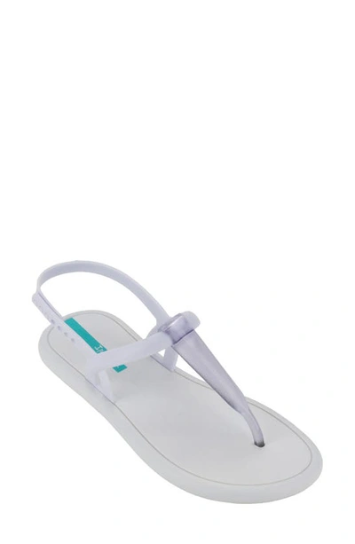 Ipanema Glossy Casual Flat Thong Sandals In White