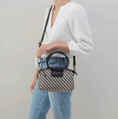 Hobo Women's Sheila Zip Crossbody In Black & White Woven In Multi