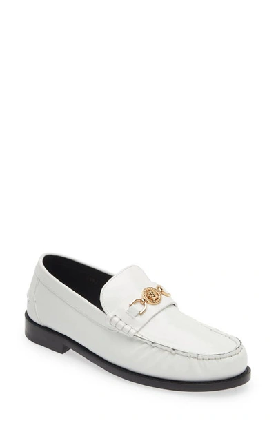 Versace White Medusa '95 Loafers In 1w01v - White  Gold