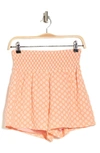 VICI COLLECTION VICI COLLECTION CAITIE DAISY PRINT SMOCKED WAIST SHORTS