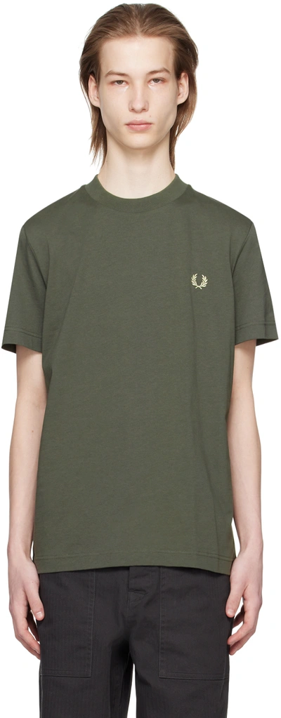 Fred Perry Green Warped Graphic T-shirt In 638