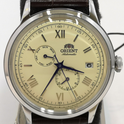 Pre-owned Orient Bambino Automatic Mechanical Rn-ak0702y White Men's Watch In Box In Cream
