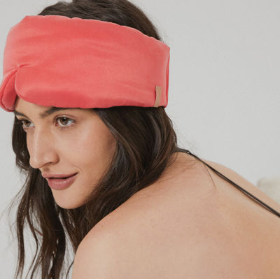 Lunya Washable Silk Sleep Mask In Outro Coral