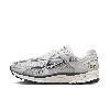 Nike Zoom Vomero 5 Sneaker In Grey