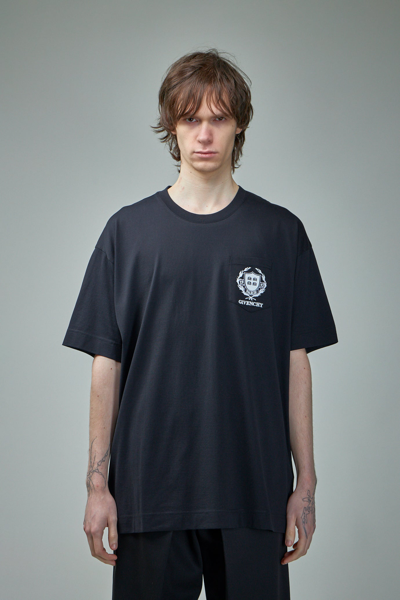 Givenchy Casual Short Sleeve Front Pocket Base In Black