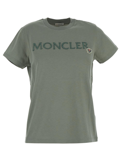 Moncler Logo Embroidered Crewneck T In Green