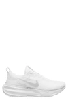 Nike Men's Invincible 3 Road Running Shoes In White