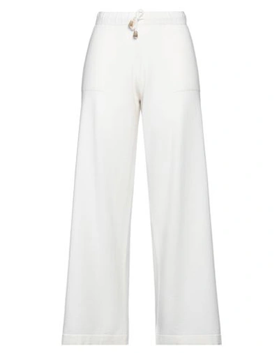 Eleventy Woman Pants Ivory Size M Cashmere In White