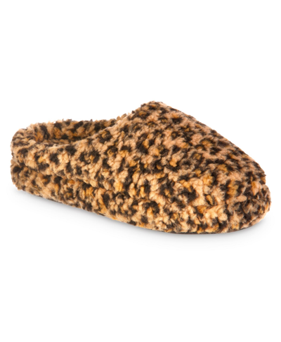 Isotoner Signature Women's Memory Foam Berber Fiona Comfort Hoodback Slippers In Cheetah
