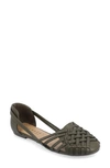 Journee Collection Journee Ekko Weave Flat In Olive