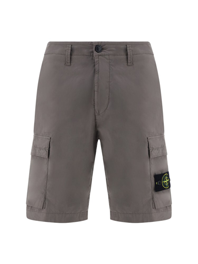 Stone Island Logo Patch Cargo Shorts In Grey