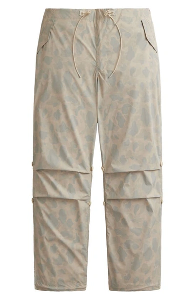 Alpha Industries Ripstop Parachute Trousers In Limestone