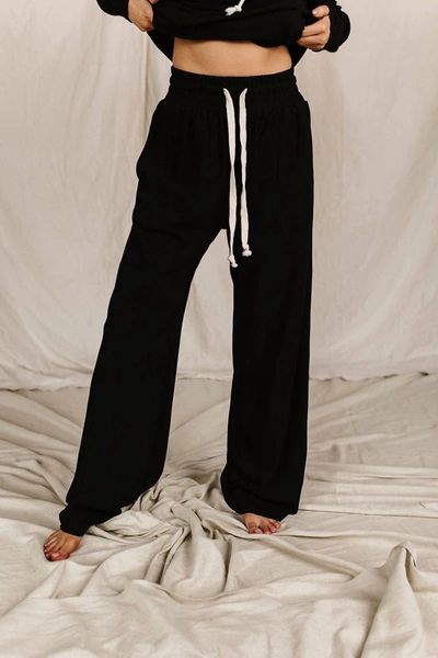 Ampersand Ave Performance Fleece Wide Leg Lounge Pant In Poppy Seed In Black