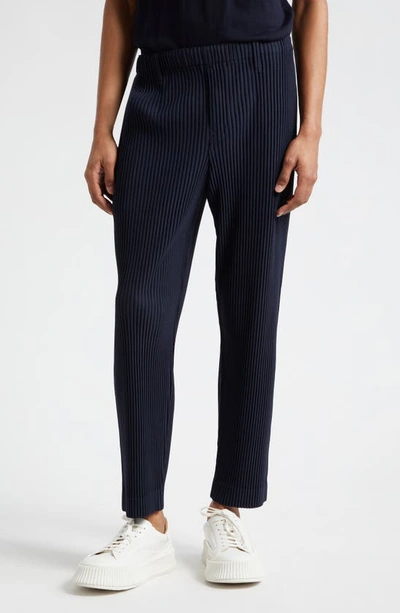 Issey Miyake Men's Pleated Polyester Straight-leg Pants In Navy