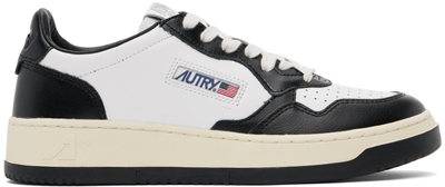 AUTRY WHITE & BLACK MEDALIST LOW SNEAKERS