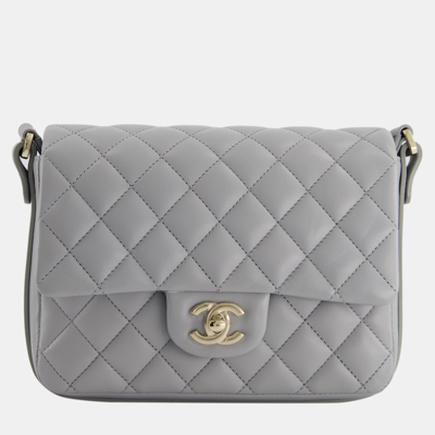 Pre-owned Chanel Wave Strap Bag In Dove Grey Lambskin With Champagne Gold Hardware