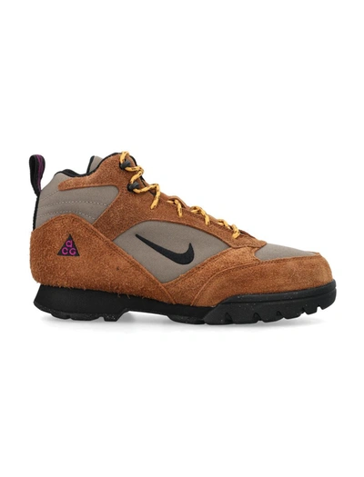 Nike Acg Torre Mid Waterproof In Peacan Black Olive