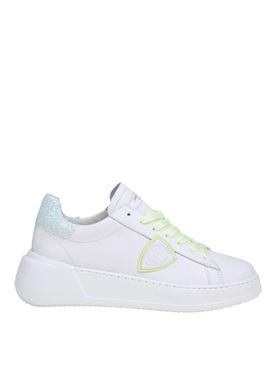 Philippe Model Tres Temple Low In White And Yellow Leather In Blanc/jaune
