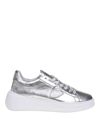 PHILIPPE MODEL TRES TEMPLE LOW IN SILVER LAMINATED LEATHER