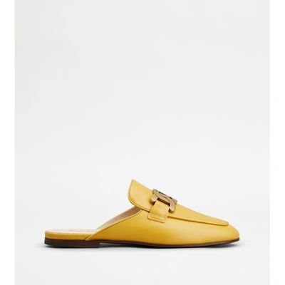 Tod's Mules In Leather In Yellow