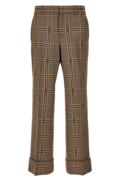 Gucci Checkered Clasp Hemmed Pocketed Trousers In Cream