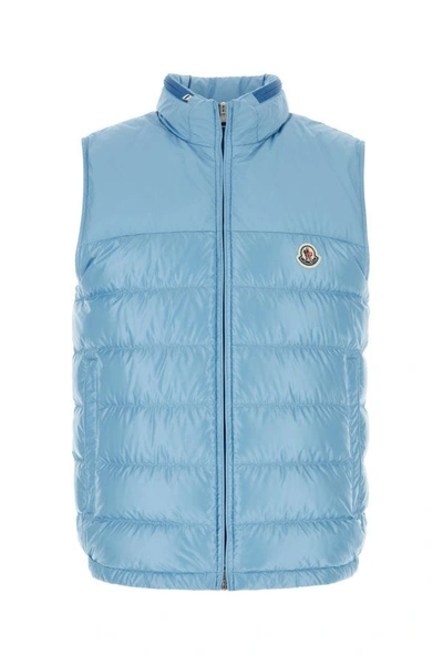 Moncler Cerces Concealed-hood Down Gilet In Blue