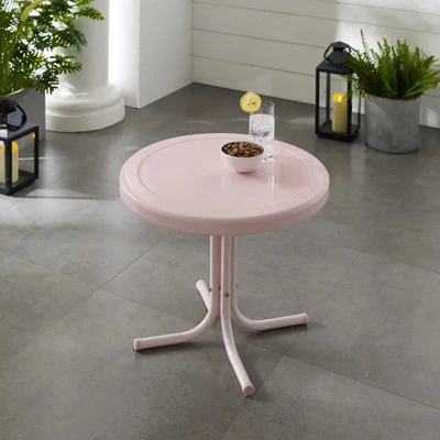 Crosley Furniture Griffith Retro Metal Outdoor Side Table In Pink