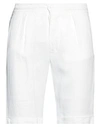 Alpha Studio Man Shorts & Bermuda Shorts White Size 38 Linen