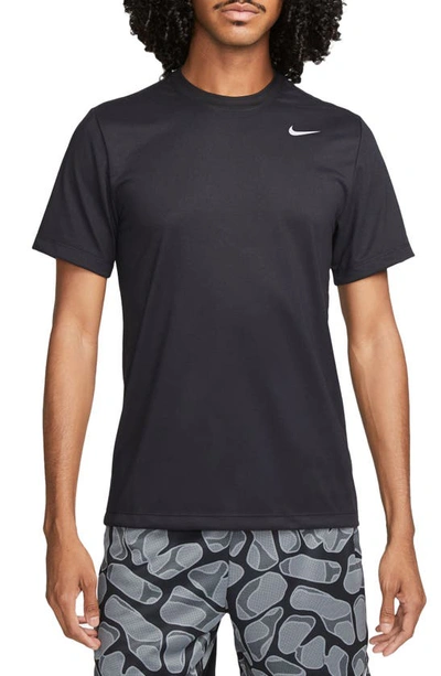 NIKE DRI-FIT LEGEND T-SHIRT