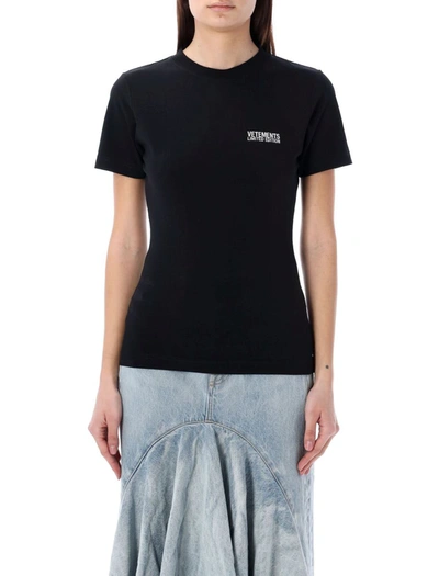 Vetements Fitted Tee In Negro