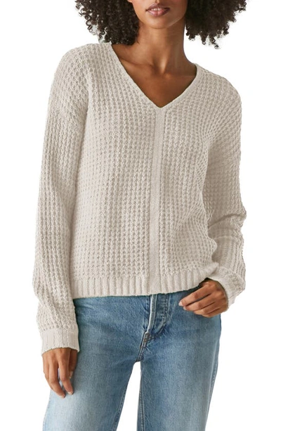 Michael Stars Kelsie V Neck Sweater In Chalk