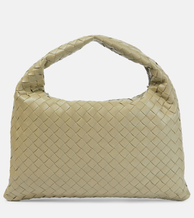 Bottega Veneta Hop Small Leather Tote Bag In Travertine - Muse Bra