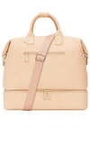 Beis The Premium Weekend Bag In 米色