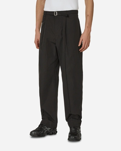 Amomento Belted Tuck Banding Trousers In Black