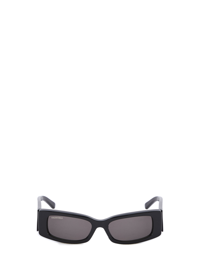 Balenciaga Max Rectangle Sunglasses In Black