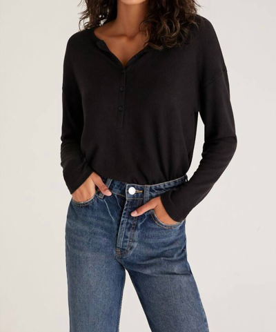 Z Supply Kaia Marled Henley Top In Black