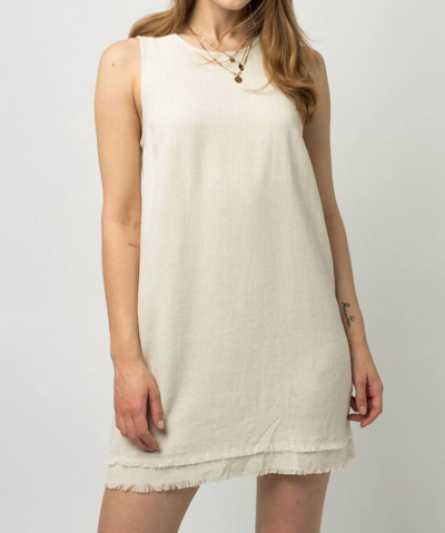 Gilli The Virginia Double Frayed Sleeveless Linen Shift Dress In Oatmeal In White