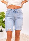 JUST BLACK DENIM GO THE EXTRA MILE SHORTS IN LIGHT WASH