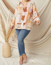 ENTRO ABSTRACT V-NECK TOP IN MULTI