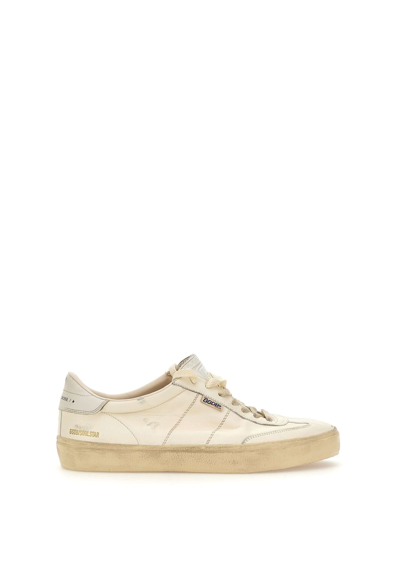 Golden Goose Soul Star Trainers In White