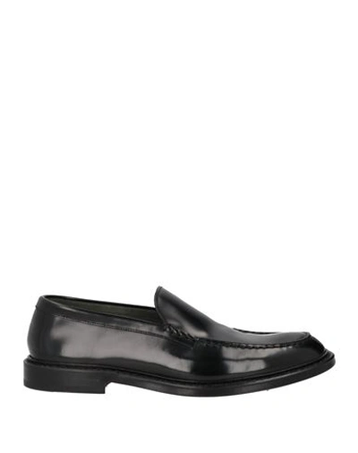 Doucal's Leather Loafers In Black
