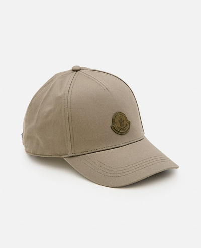 Moncler Baseball Cap In Green