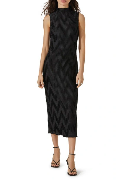 Astr Zigzag Plissé Mock Neck Midi Dress In Black