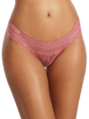 B.TEMPT'D BY WACOAL B. TEMPT'D BY WACOAL WOMEN'S LACE KISS THONG